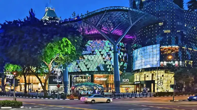 Orchard-Road-for-shopping-1